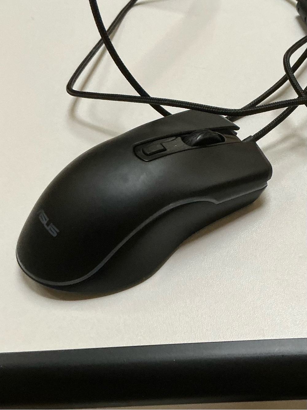 ASUS Black Wired Ergonomic USB Mouse